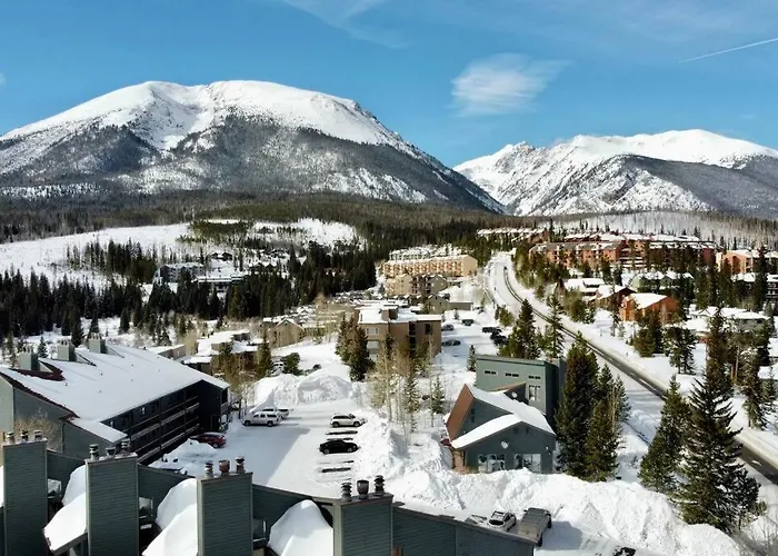 Cozy Ski Condo + Hot Tub + Fireplace + Heated Pool